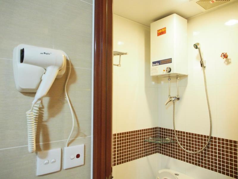 Hostel 16 Paris Guest House Block E Reception 10Th Floor Hongkong Exteriér fotografie