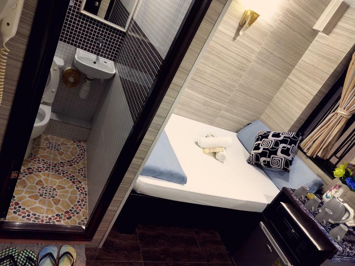 Hostel 16 Paris Guest House Block E Reception 10Th Floor Hongkong Exteriér fotografie