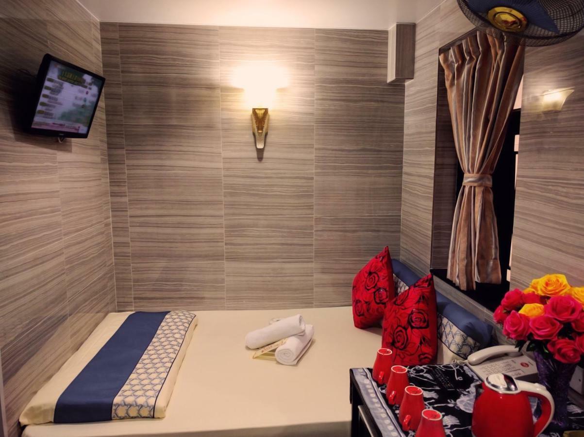 Hostel 16 Paris Guest House Block E Reception 10Th Floor Hongkong Exteriér fotografie