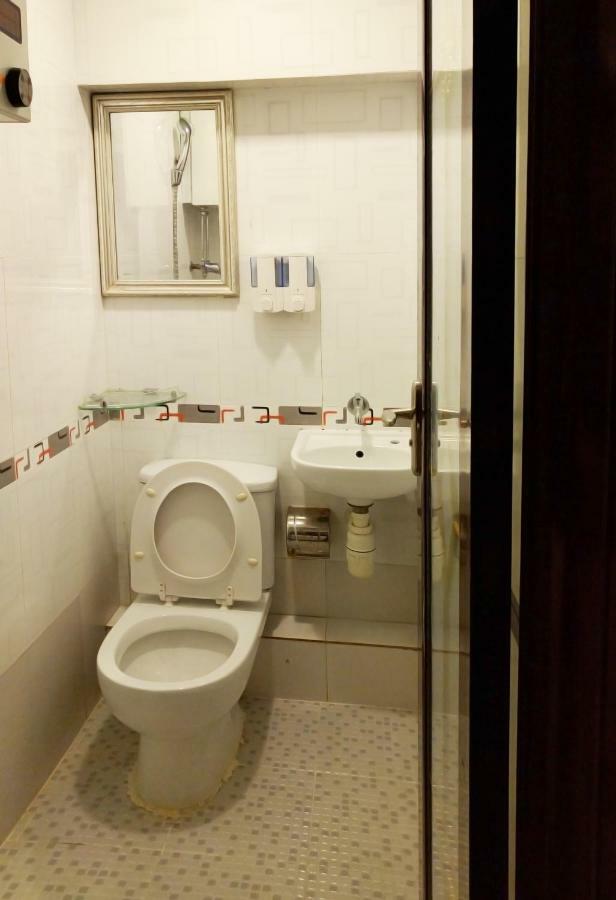 Hostel 16 Paris Guest House Block E Reception 10Th Floor Hongkong Exteriér fotografie